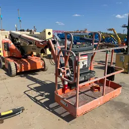 Nacelle élévatrice articulée JLG E450AJ 2015